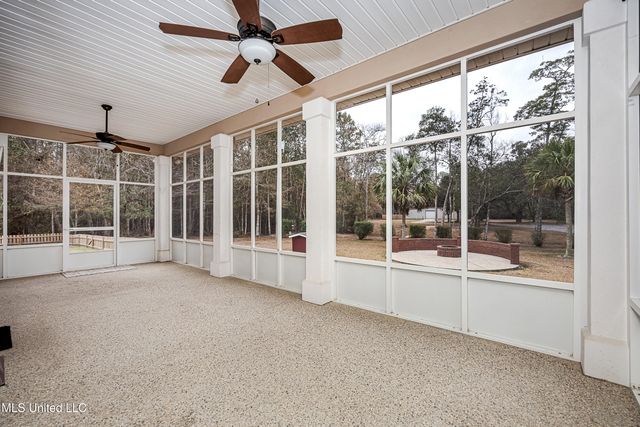 5851 Old Spanish Trail, Ocean Springs, MS 39564