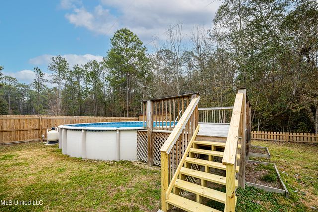 5851 Old Spanish Trail, Ocean Springs, MS 39564