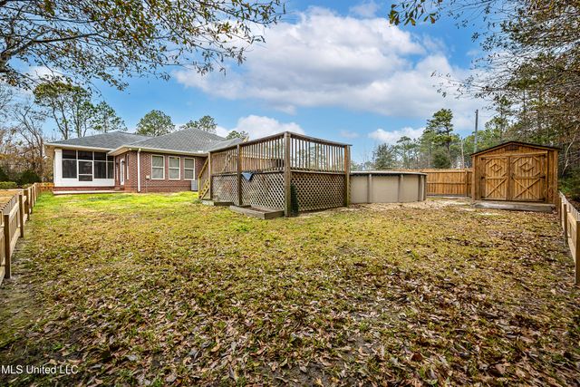 5851 Old Spanish Trail, Ocean Springs, MS 39564