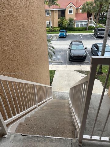 15560 SW 104th Ter 625, Miami, FL 33196