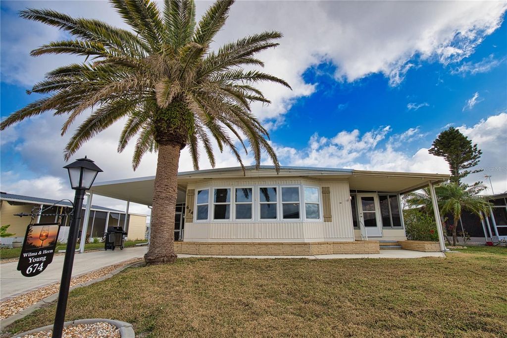 674 EL TANGO, North Port, FL 34287