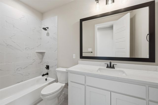 136 Grey Wolf, Godley, TX 76044