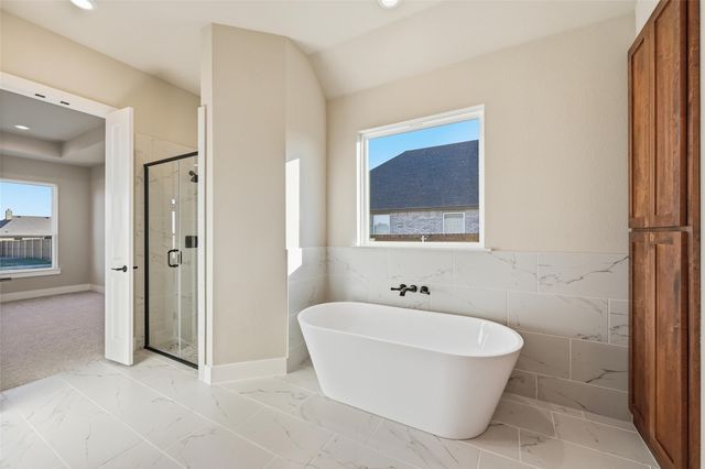 136 Grey Wolf, Godley, TX 76044