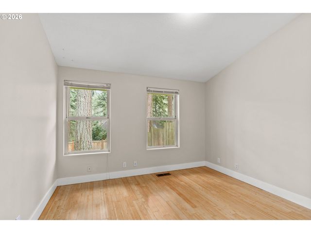 3283 STONEY RIDGE Rd, Eugene, OR 97405