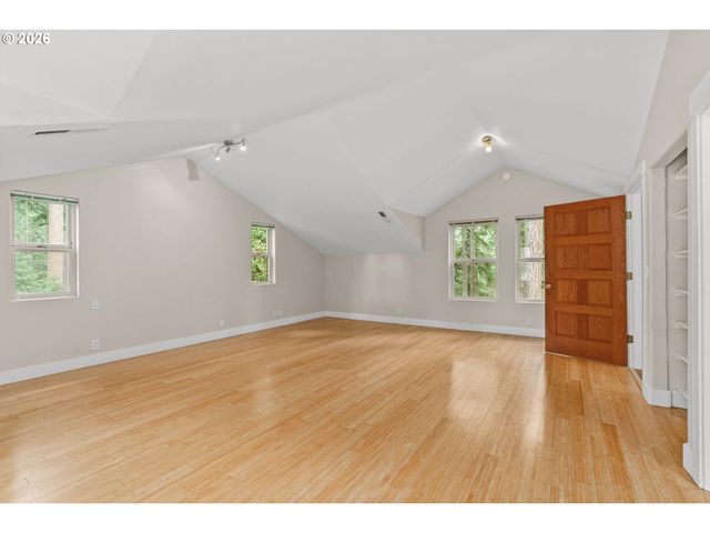 3283 STONEY RIDGE Rd, Eugene, OR 97405