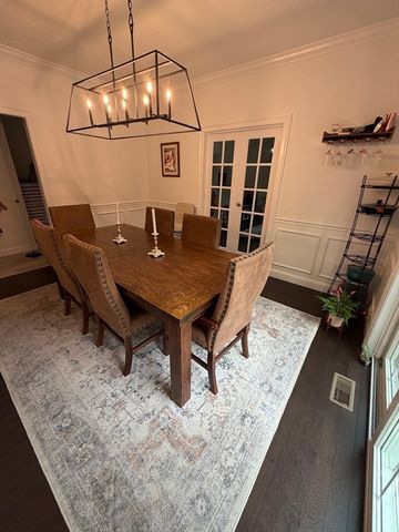 203 Albee Rd, Uxbridge, MA 01569