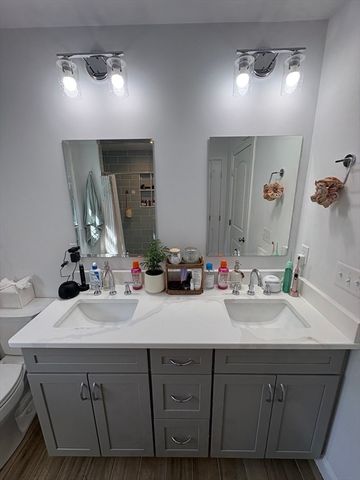 203 Albee Rd, Uxbridge, MA 01569