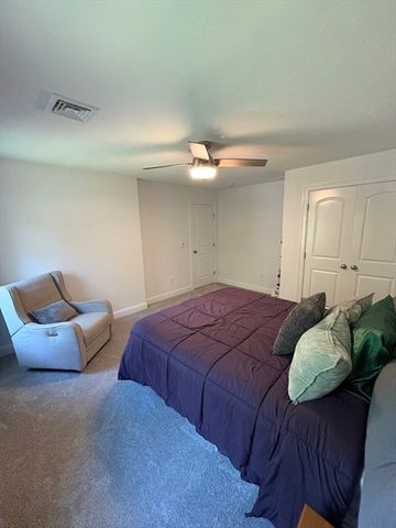 203 Albee Rd, Uxbridge, MA 01569