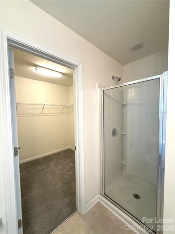 354 Cornielle Lane, Charlotte, NC 28216