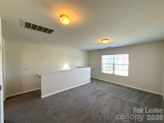 354 Cornielle Lane, Charlotte, NC 28216