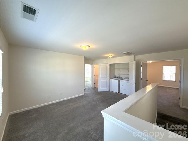 354 Cornielle Lane, Charlotte, NC 28216