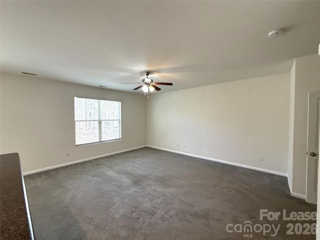 354 Cornielle Lane, Charlotte, NC 28216