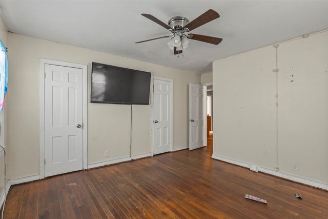 1301 E Ramsey Avenue, Fort Worth, TX 76104
