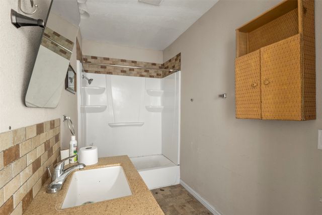 1301 E Ramsey Avenue, Fort Worth, TX 76104