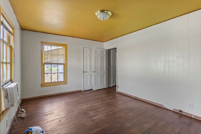 1301 E Ramsey Avenue, Fort Worth, TX 76104