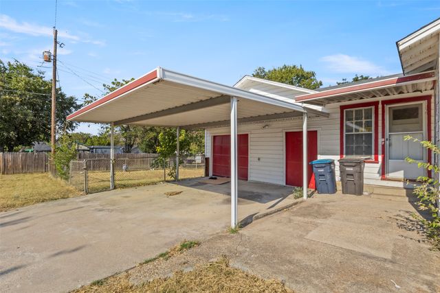 1301 E Ramsey Avenue, Fort Worth, TX 76104
