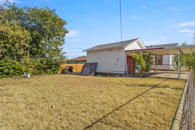 1301 E Ramsey Avenue, Fort Worth, TX 76104