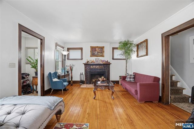 351 Griggs Avenue, Teaneck, NJ 07666