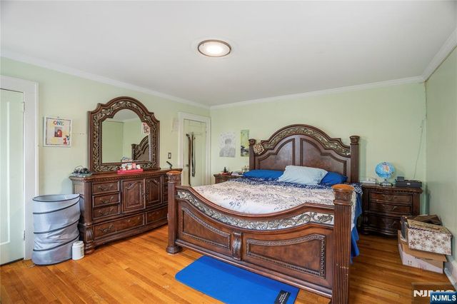 351 Griggs Avenue, Teaneck, NJ 07666