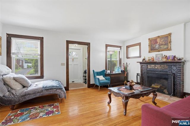 351 Griggs Avenue, Teaneck, NJ 07666