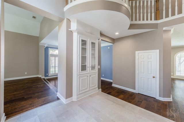 3722 Springhill Ln, Sugar Land, TX 77479