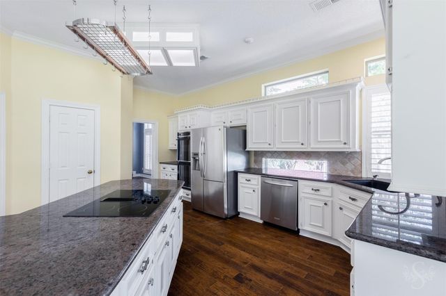 3722 Springhill Ln, Sugar Land, TX 77479