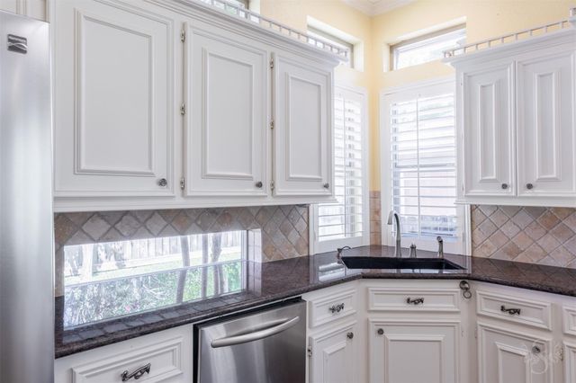 3722 Springhill Ln, Sugar Land, TX 77479
