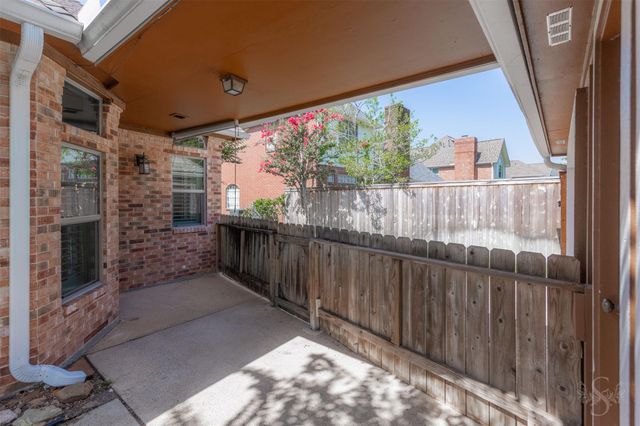 3722 Springhill Ln, Sugar Land, TX 77479