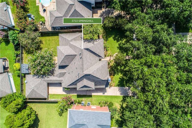 3722 Springhill Ln, Sugar Land, TX 77479