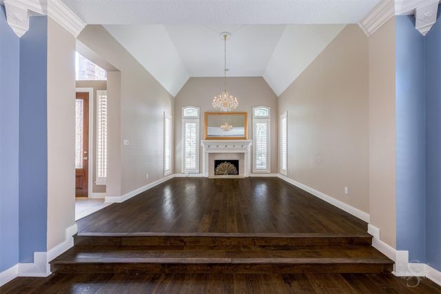 3722 Springhill Ln, Sugar Land, TX 77479
