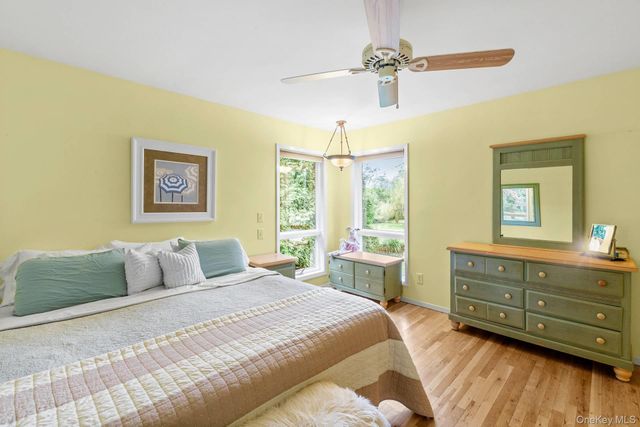 14 Hoover Court, Montauk, NY 11954