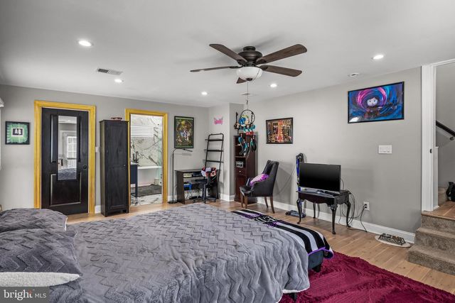 124 WASHINGTON, Mount Ephraim, NJ 08059