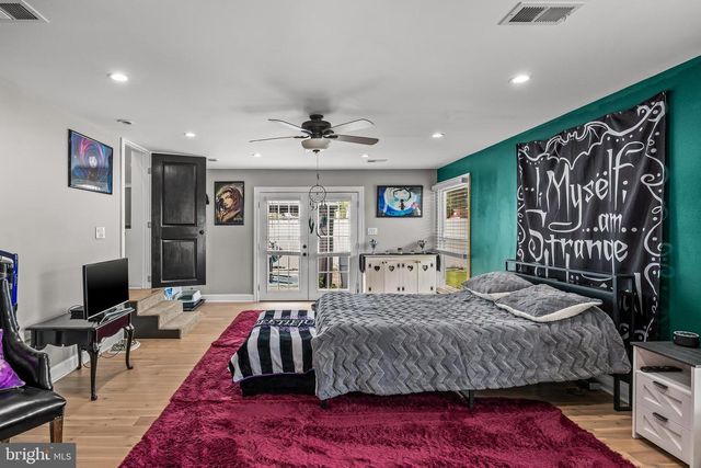124 WASHINGTON, Mount Ephraim, NJ 08059