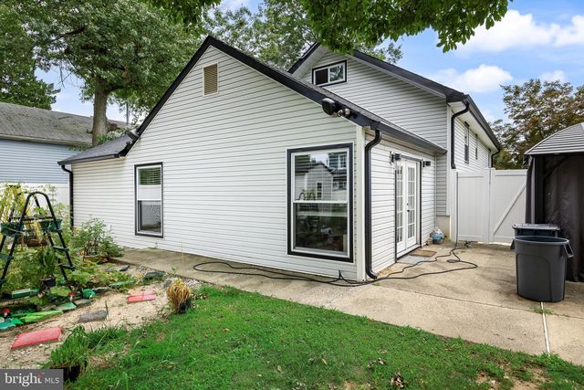 124 WASHINGTON, Mount Ephraim, NJ 08059