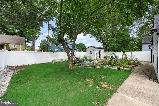 124 WASHINGTON, Mount Ephraim, NJ 08059