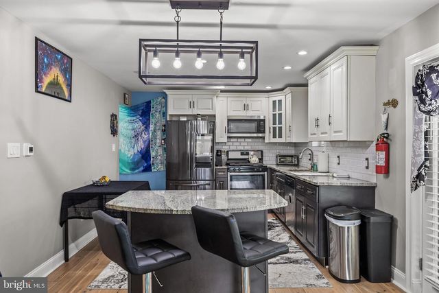 124 WASHINGTON, Mount Ephraim, NJ 08059