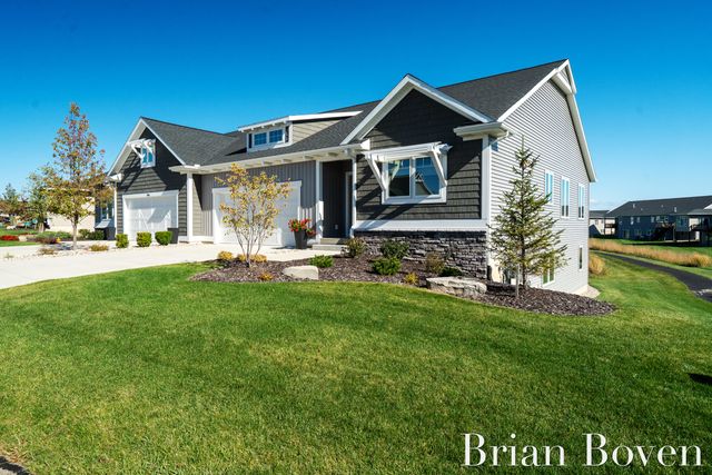 7954 Bald Eagle Pass 130, Hudsonville, MI 49426