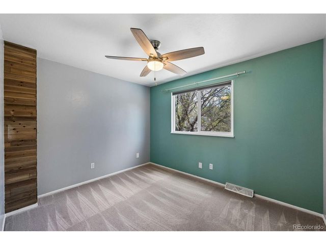 4301 S Evanston Ct, Aurora, CO 80015