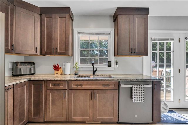 3101 Kershaw RD NW, Roanoke, VA 24017
