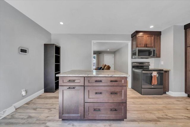 3101 Kershaw RD NW, Roanoke, VA 24017