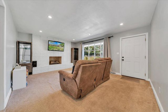 3101 Kershaw RD NW, Roanoke, VA 24017