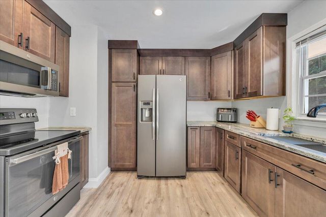 3101 Kershaw RD NW, Roanoke, VA 24017
