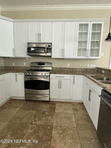 1016 N 11TH Street N, Jacksonville Beach, FL 32250