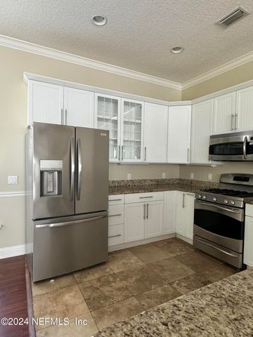 1016 N 11TH Street N, Jacksonville Beach, FL 32250