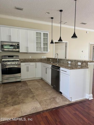 1016 N 11TH Street N, Jacksonville Beach, FL 32250