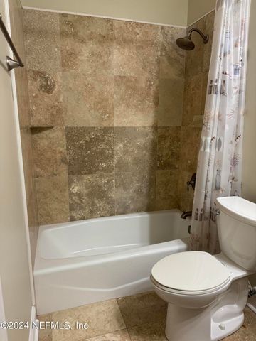 1016 N 11TH Street N, Jacksonville Beach, FL 32250