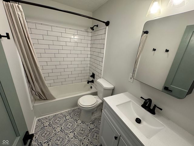 807 Lincoln Street, Indianapolis, IN 46203