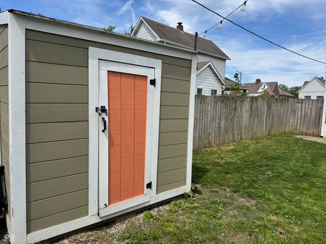 807 Lincoln Street, Indianapolis, IN 46203