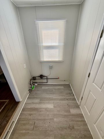 14448 Kilbourne Avenue, Midlothian, IL 60445