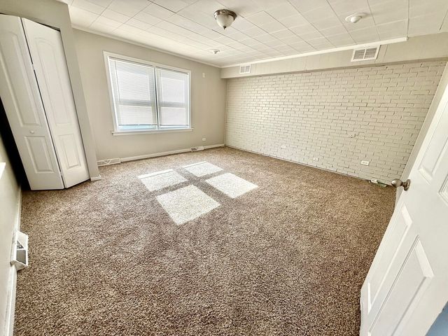 14448 Kilbourne Avenue, Midlothian, IL 60445